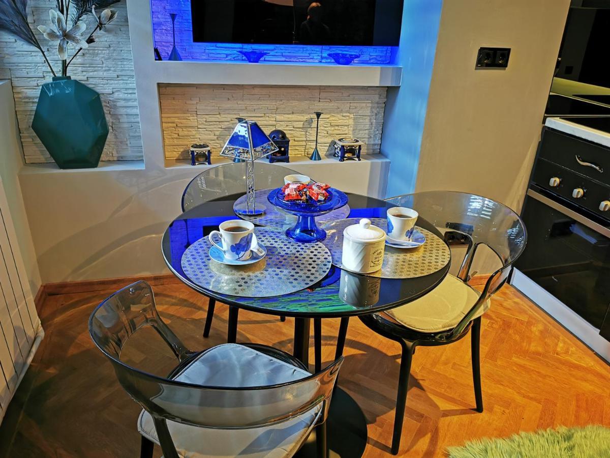 Crystal Central Apartment Braszów Zewnętrze zdjęcie