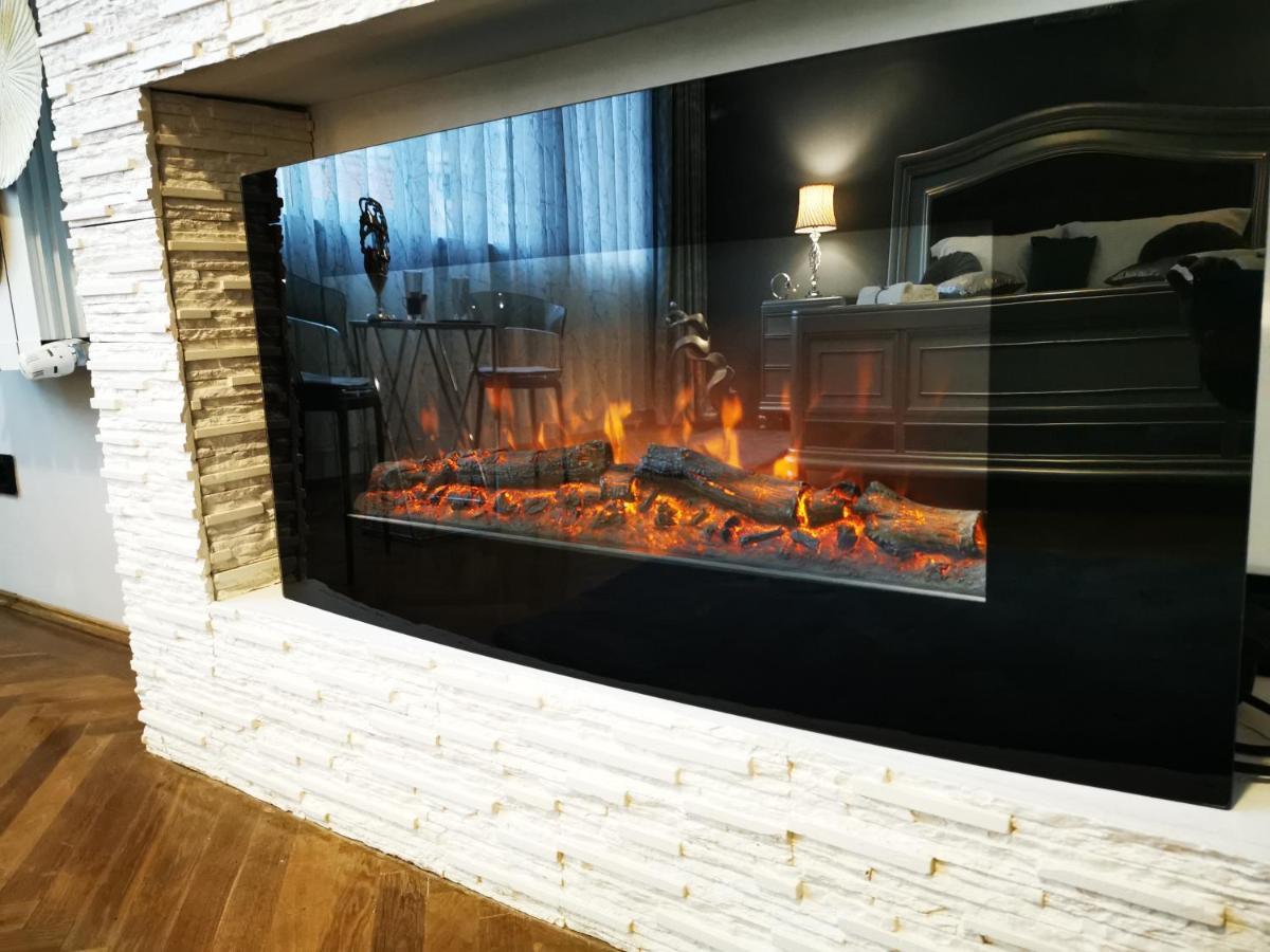 Crystal Central Apartment Braszów Zewnętrze zdjęcie