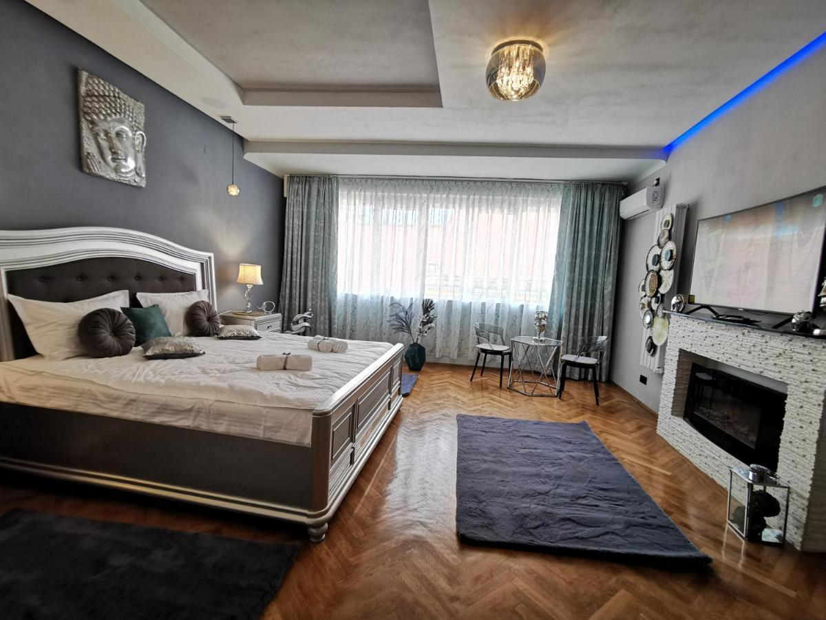Crystal Central Apartment Braszów Zewnętrze zdjęcie