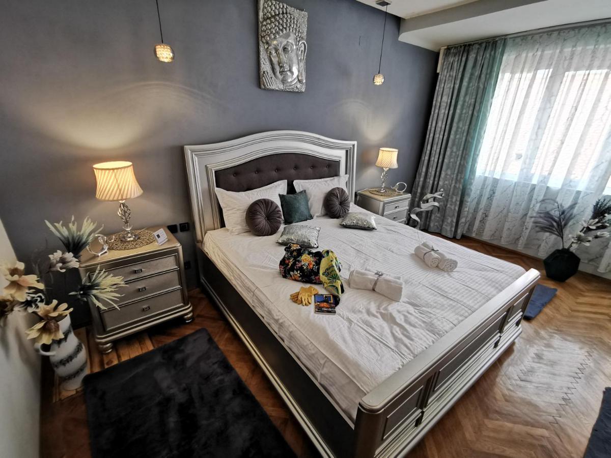 Crystal Central Apartment Braszów Zewnętrze zdjęcie
