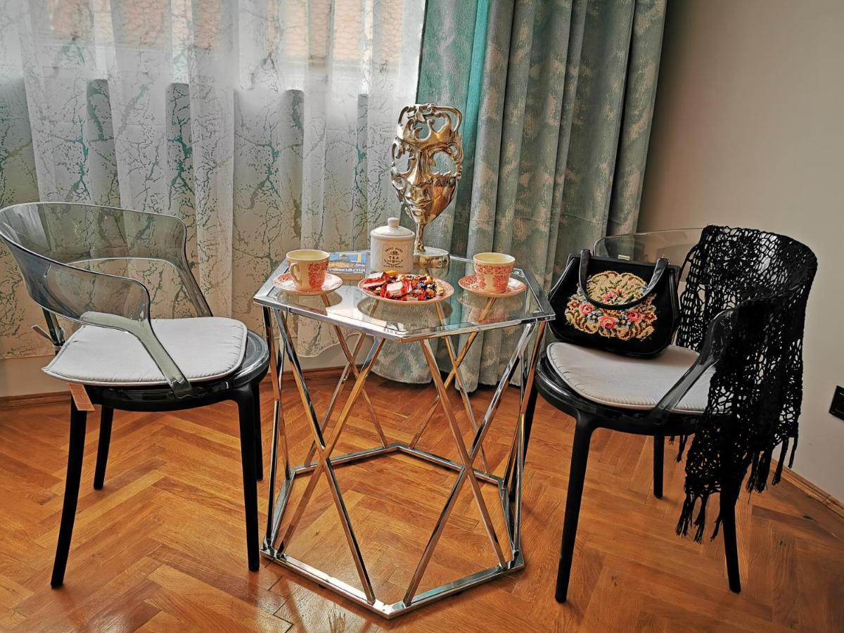 Crystal Central Apartment Braszów Zewnętrze zdjęcie